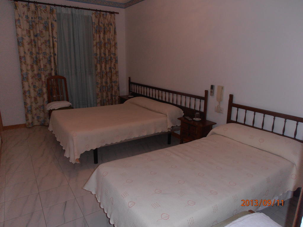 Hostal Restaurante Las Rejas Archidona Oda fotoğraf