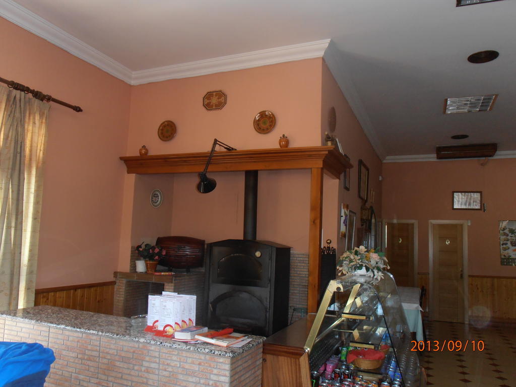 Hostal Restaurante Las Rejas Archidona Dış mekan fotoğraf