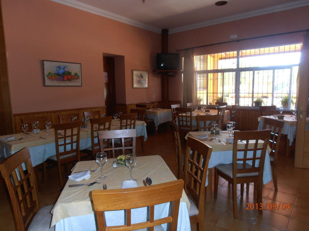 Hostal Restaurante Las Rejas Archidona Dış mekan fotoğraf