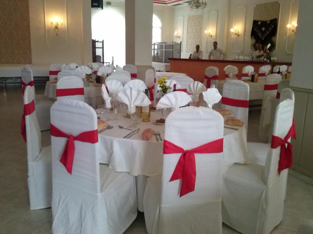 Hostal Restaurante Las Rejas Archidona Dış mekan fotoğraf